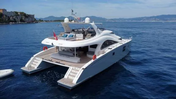 Image of SKYLARK yacht #10