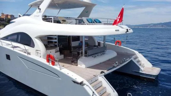Image of SKYLARK yacht #11