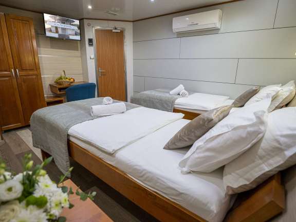 Image of Karizma yacht #17