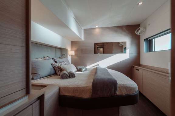 Port Midship stateroom