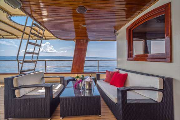 Image of LUNA yacht #11