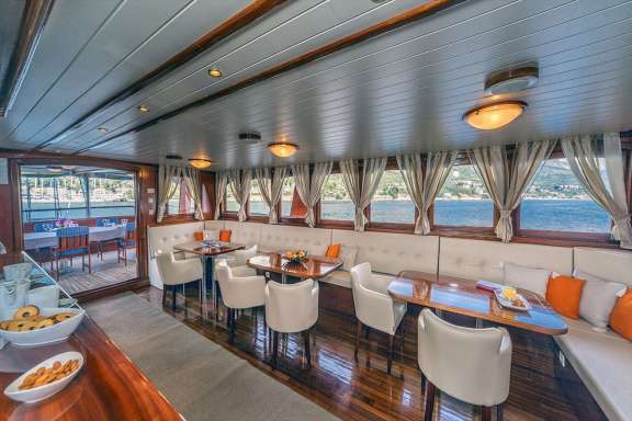 Image of LUNA yacht #8