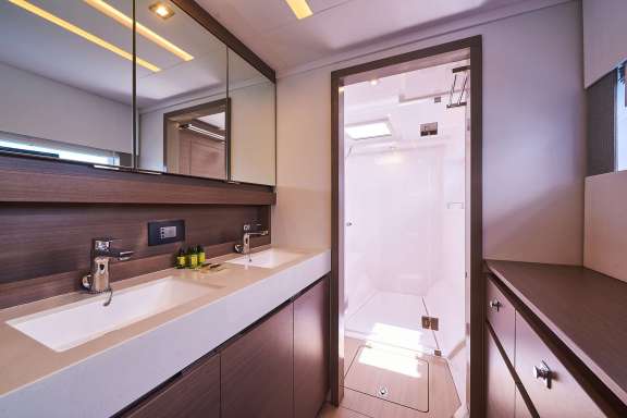 Image of GOOD VIBES ( Leopard 53 PC owner version) yacht #9