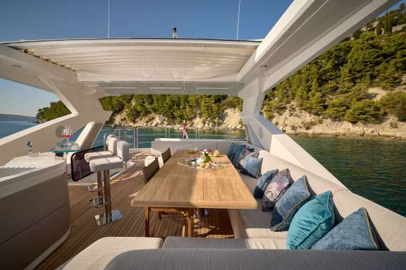 Image of Hideaway yacht #13