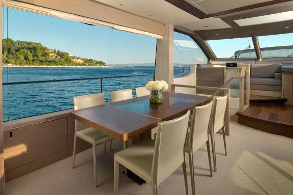 Image of Hideaway yacht #3