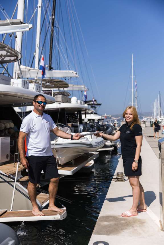 Image of SWEET DREAMS yacht #18