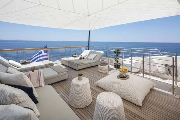Sundeck