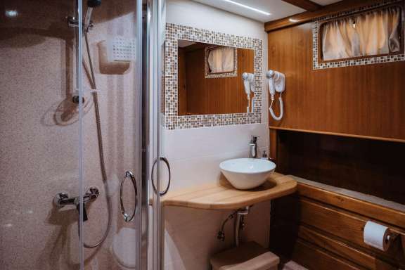 Image of Hande Capo Galera yacht #9