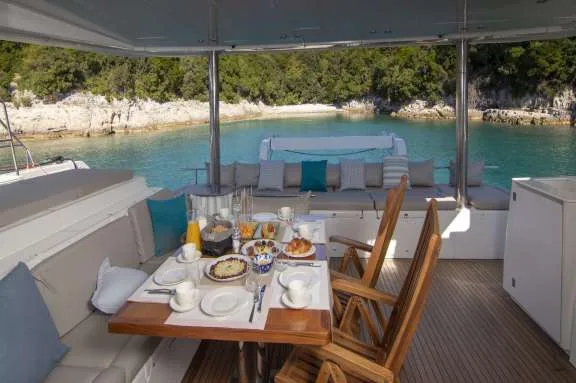 Image of Cool Change yacht #16