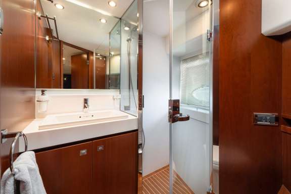 Image of Princess 72 Fly Champion yacht #18