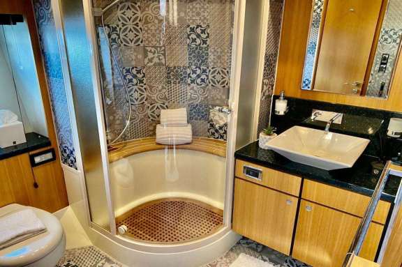 Image of JoliDor yacht #8