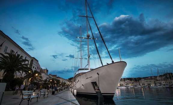 Image of OMNIA yacht #18