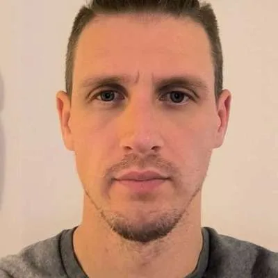 Deckhand Vedran Cikotic