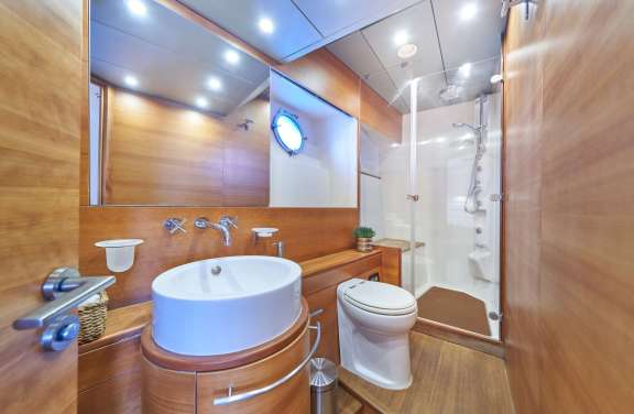 Image of SALWATOR yacht #8