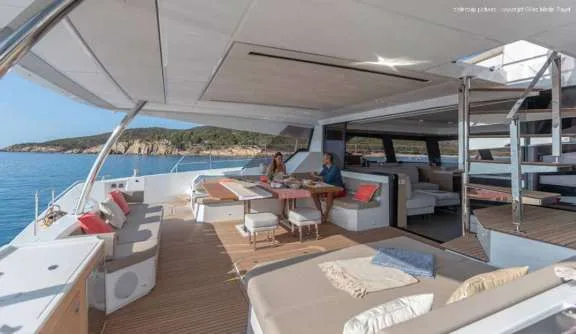 Image of LOOMA yacht #5