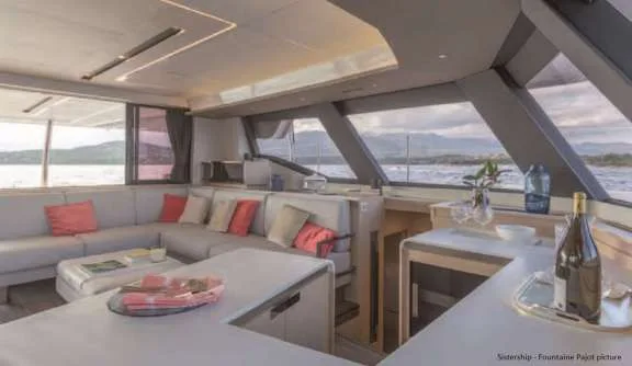 Image of LOOMA yacht #8