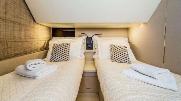 Image of My Karat II yacht #9