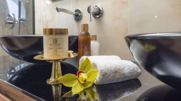 Image of ANTHEA yacht #9