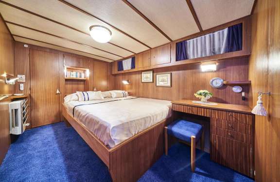 Image of Play Fellow yacht #6