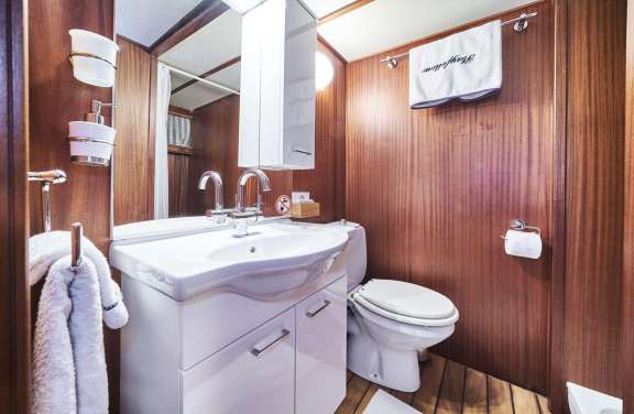 Image of Play Fellow yacht #9