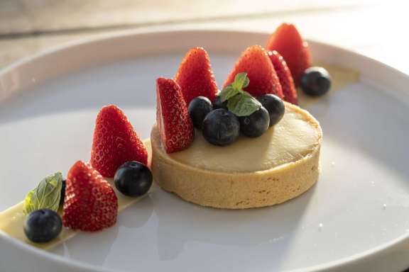 Image of AURUM SKY yacht #10