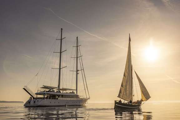 Image of AURUM SKY yacht #15