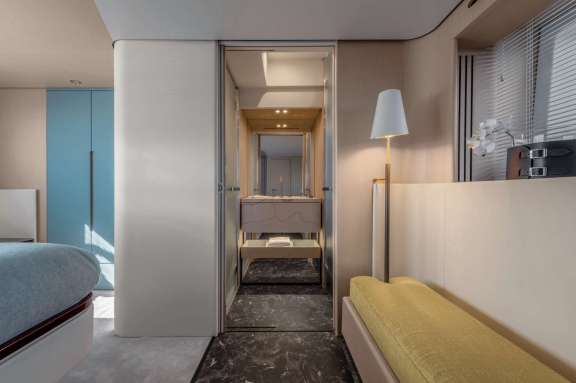 Master cabin bathroom