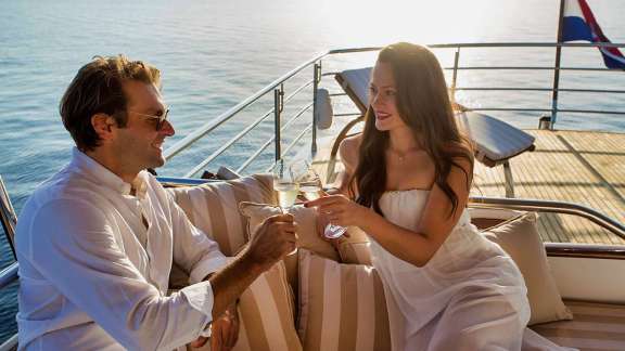 Image of AURIANE yacht #18