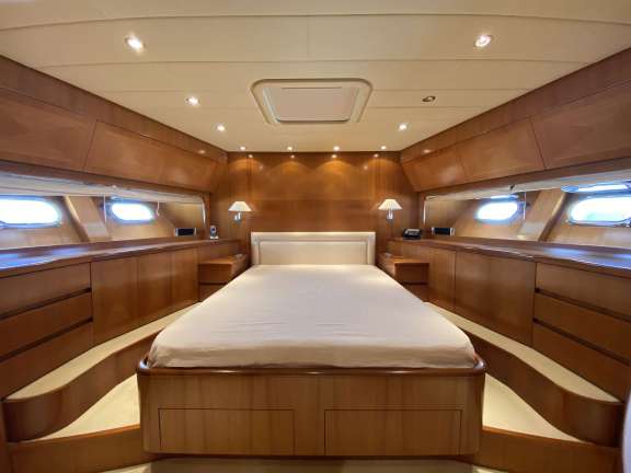 Image of TOBEKA yacht #17