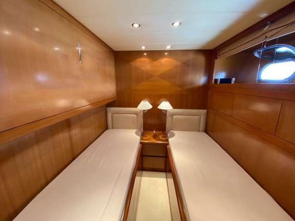 Image of TOBEKA yacht #9