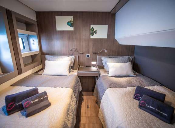Image of OCEAN LOUNGE yacht #13