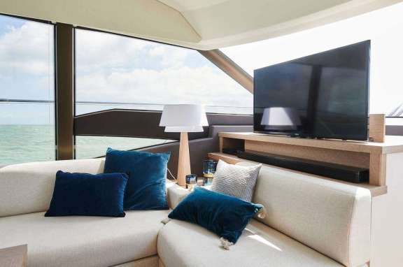 Image of Prestige 590 – Shaft yacht #12