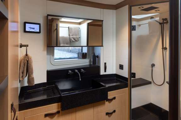 Image of PERSEVERANCE 1 yacht #7