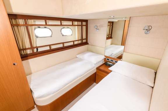 Image of STELLA D’ORO yacht #8