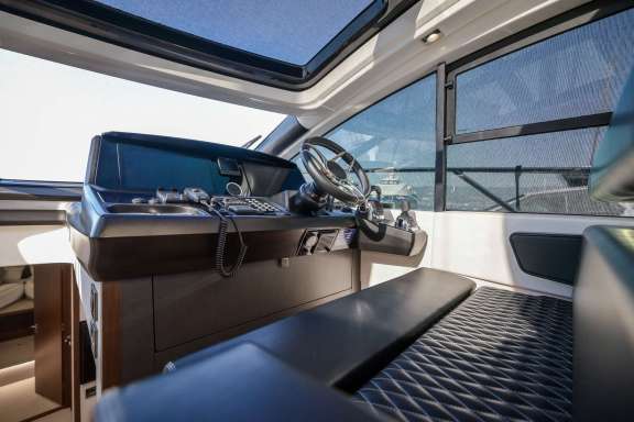 Image of Sunseeker Predator 50 – X yacht #12