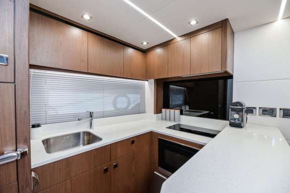 Image of Sunseeker Predator 50 – X yacht #17