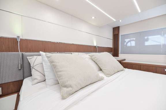 Image of Sunseeker Predator 50 – X yacht #7