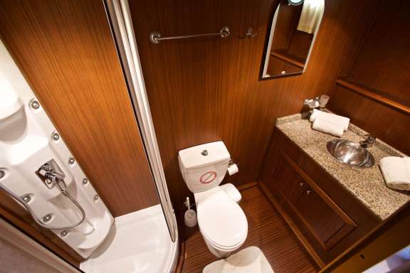 Image of QUEEN OF ADRIATIC yacht #9