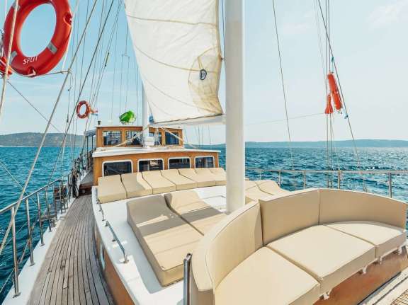 Image of SOLE yacht #5