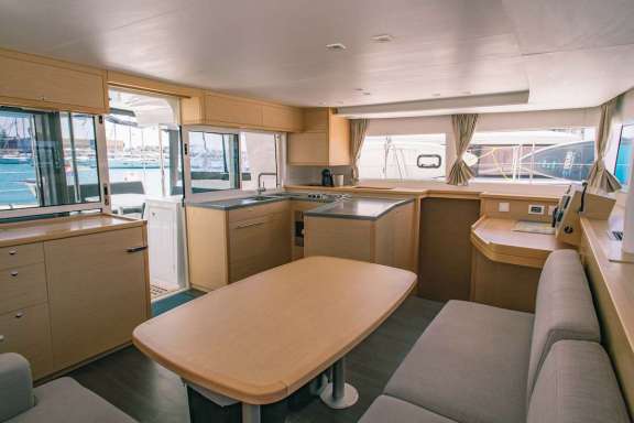 Image of Falco yacht #2