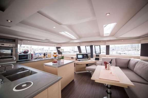Image of PRINCESS APHRODITE yacht #2