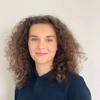 Hostess / Cook Nikolina Petricevic