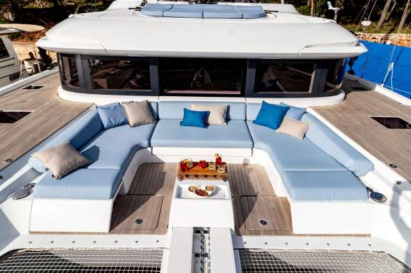 Image of AGENDA 55 (Lagoon 55) yacht #11