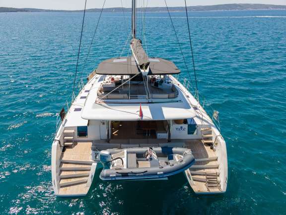 Image of TOPAZ (Lagoon 560 S2) yacht #16