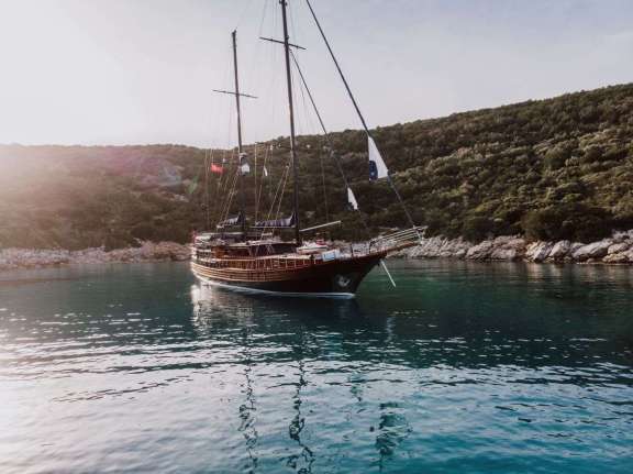 Image of Capricorn One yacht #5