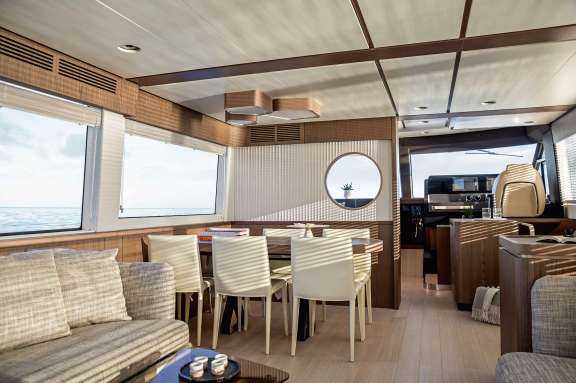 Image of Azimut Maghellano 66 yacht #3