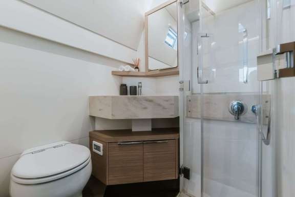 Image of LAGOON 55 TRI WING yacht #9