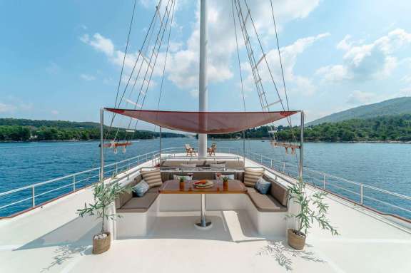 Image of Cesarica yacht #16