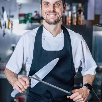 Head Chef Arsen Skarica