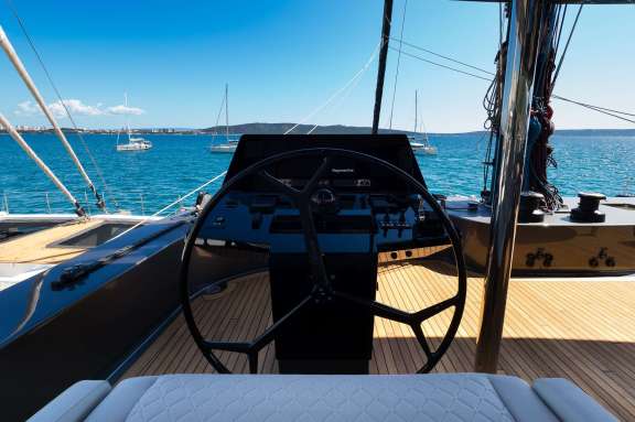 Image of n+1 yacht #16